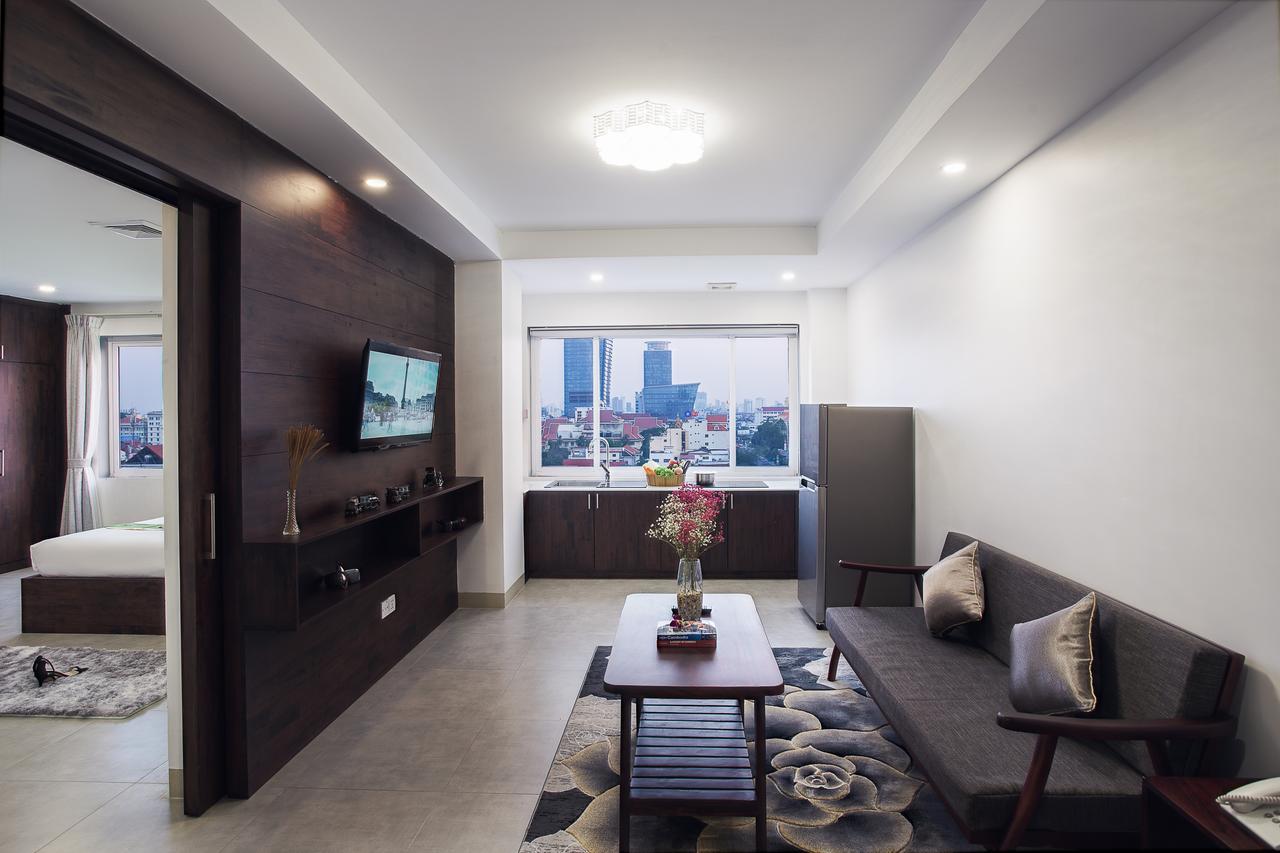Kuch Oudom Hotel Phnom Pen Exterior foto
