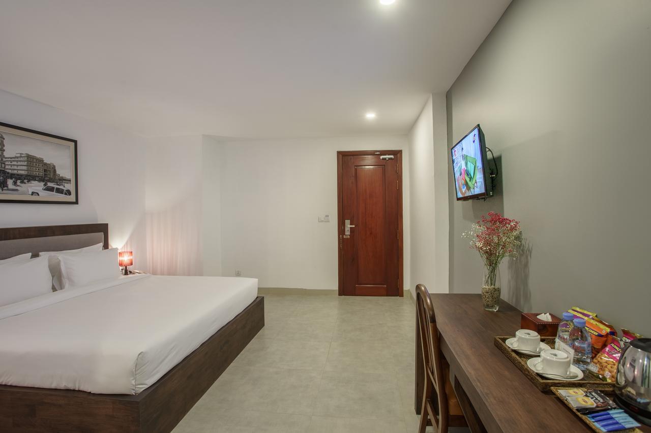 Kuch Oudom Hotel Phnom Pen Exterior foto